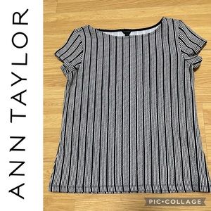 🔥🔥Ann Taylor blouse!